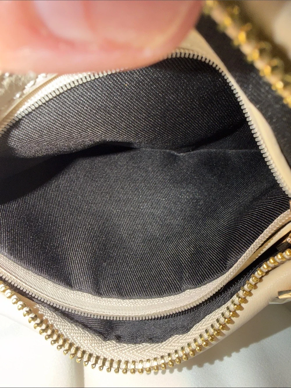 Urban Expressions  Oatmilk Woven Tracy Bag